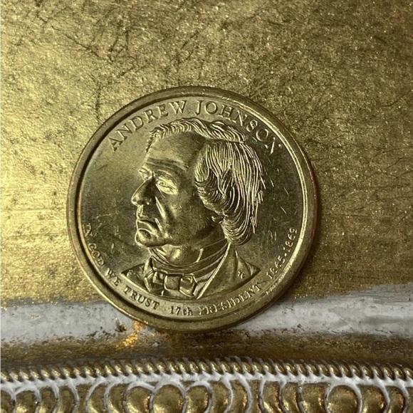 2011 D Andrew Johnson Presidential Golden Dollar ungraded, coin pictured - Picture 1 of 4